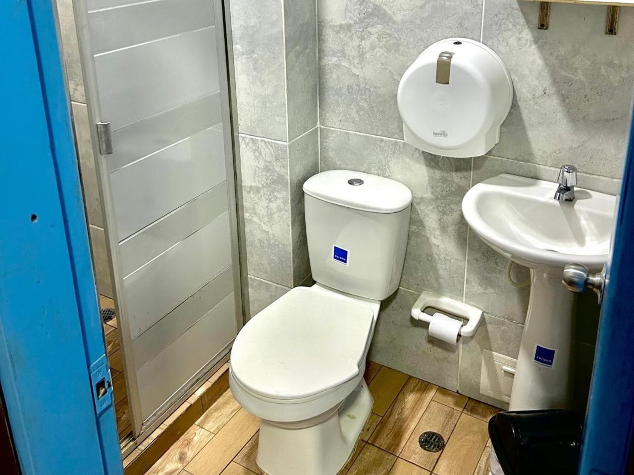 Hotel Kasaya Inn Санта-Марта Экстерьер фото