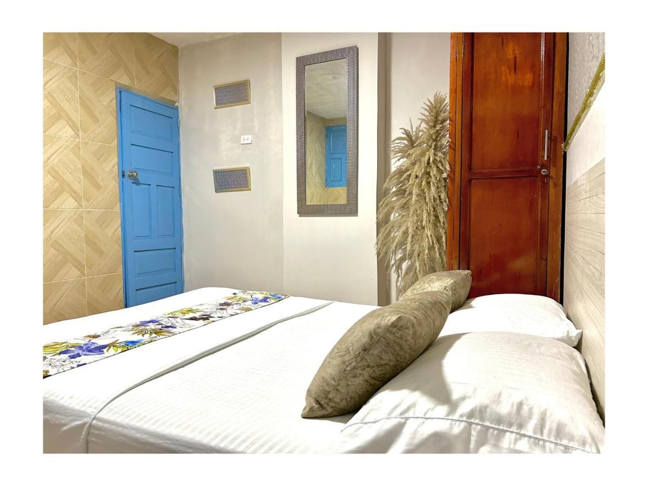 Hotel Kasaya Inn Санта-Марта Экстерьер фото
